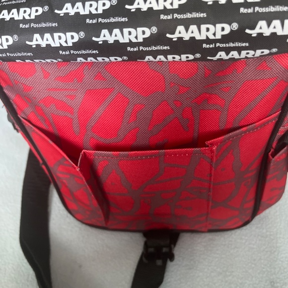 AARP Red Lunch Bag - Picture 6 of 6